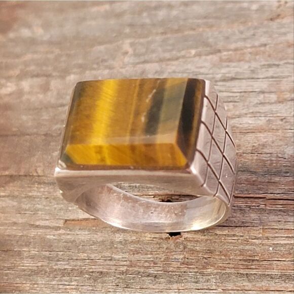Vintage Sterling Beveled Tiger's Eye Rectangle Ring - Picture 1 of 10